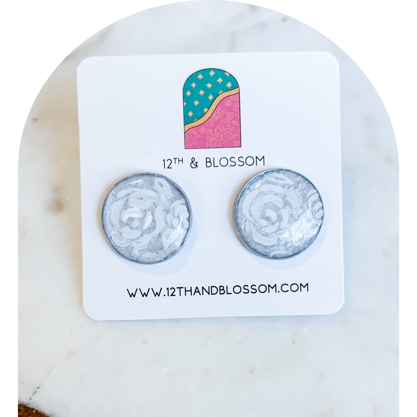 White Floral Stud (Tester)